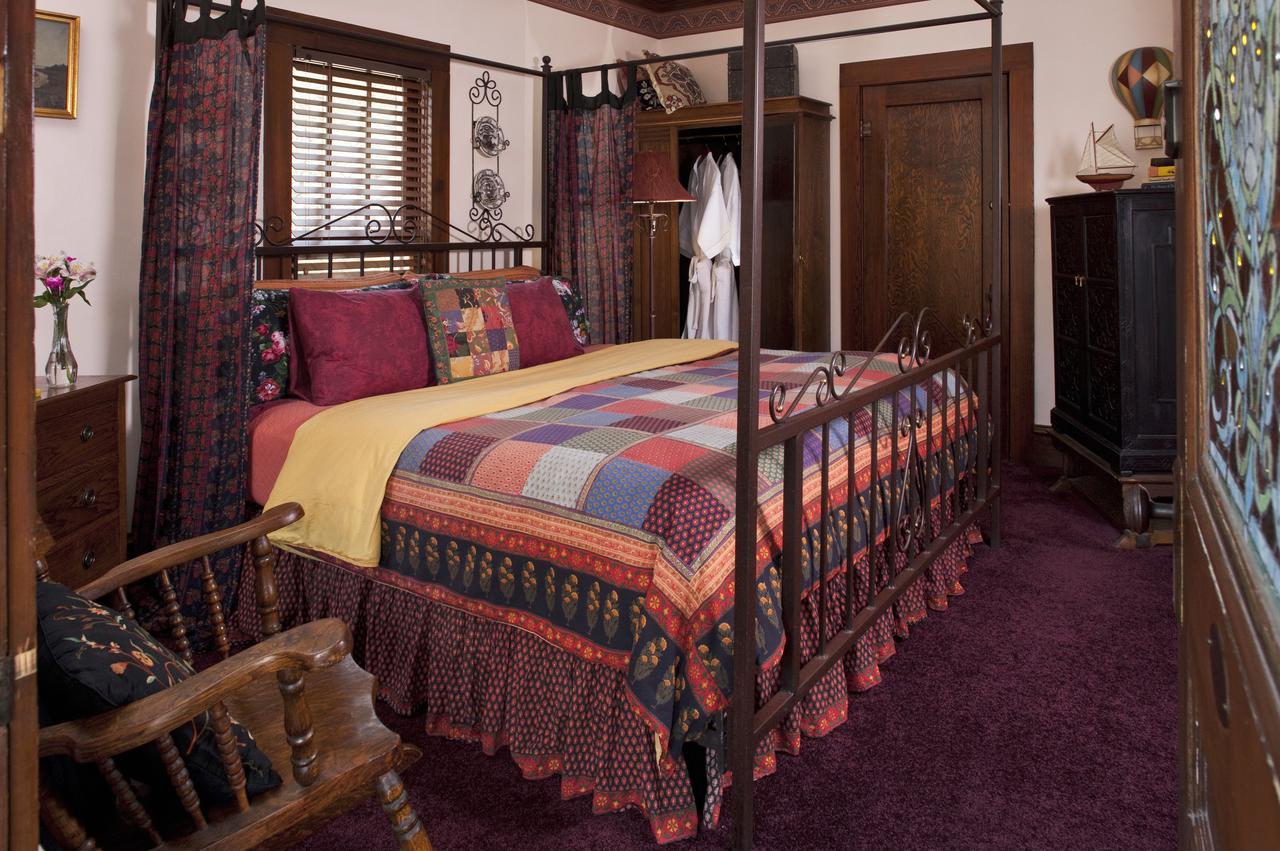 Cliff Cottage Inn Eureka Springs Bagian luar foto