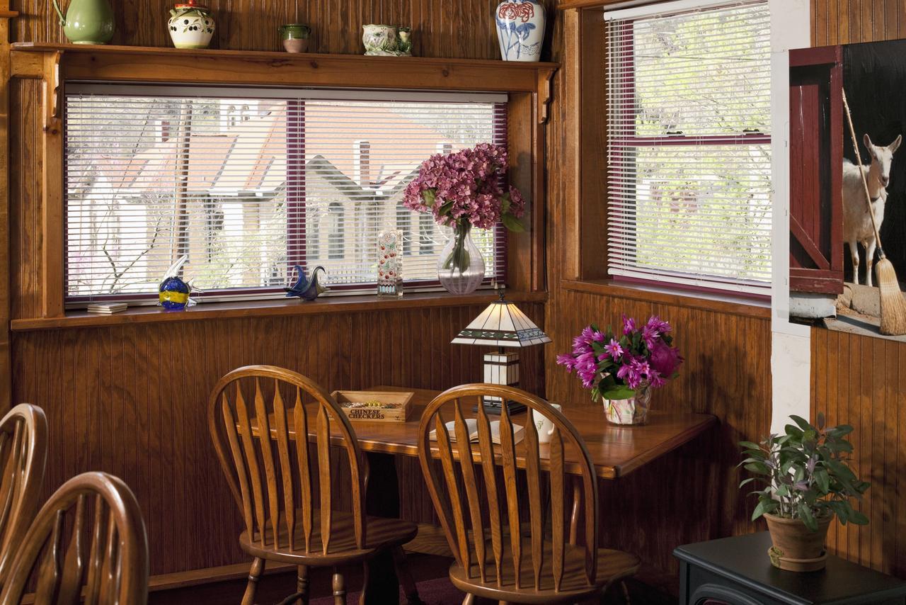 Cliff Cottage Inn Eureka Springs Bagian luar foto